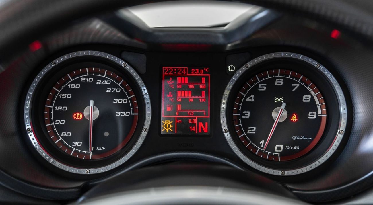 ألفا روميو 8C Spider