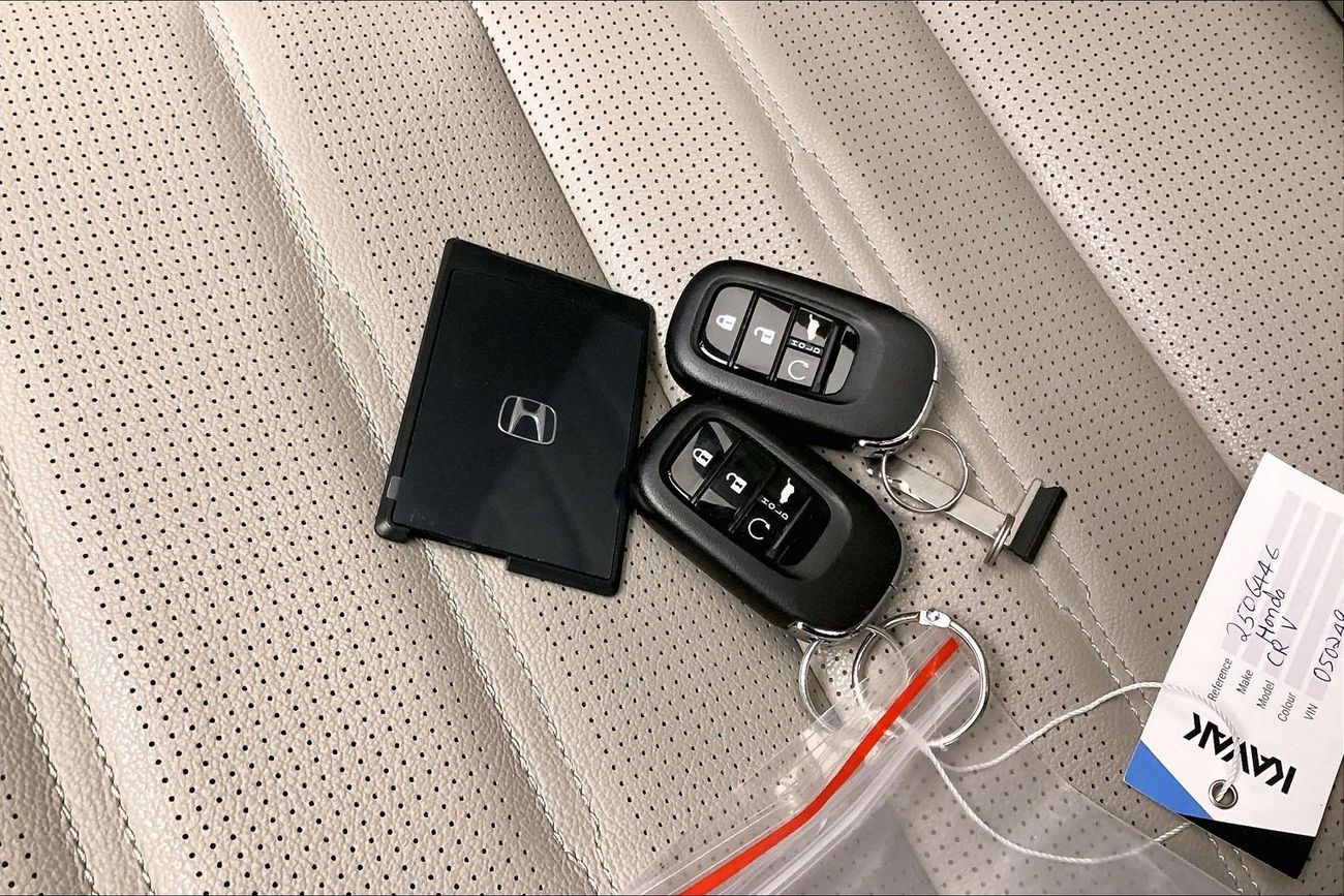 هوندا سي آر في EX | National Day Celebration | شامل الضمان | 0 ﺪﻔﻋﺓ ﺃﻮﻟﻯ