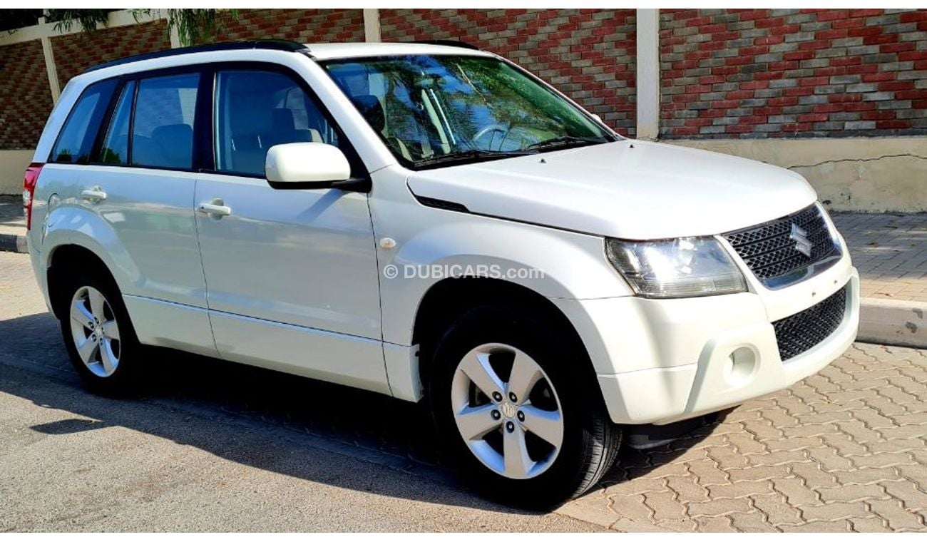 Suzuki Grand Vitara SUZUKI GRAND VITARA GCC SINGLE OWNER  EXTRA CLEAN  . ACCIDENT FREE  . NO MECHANICAL FAULTS
