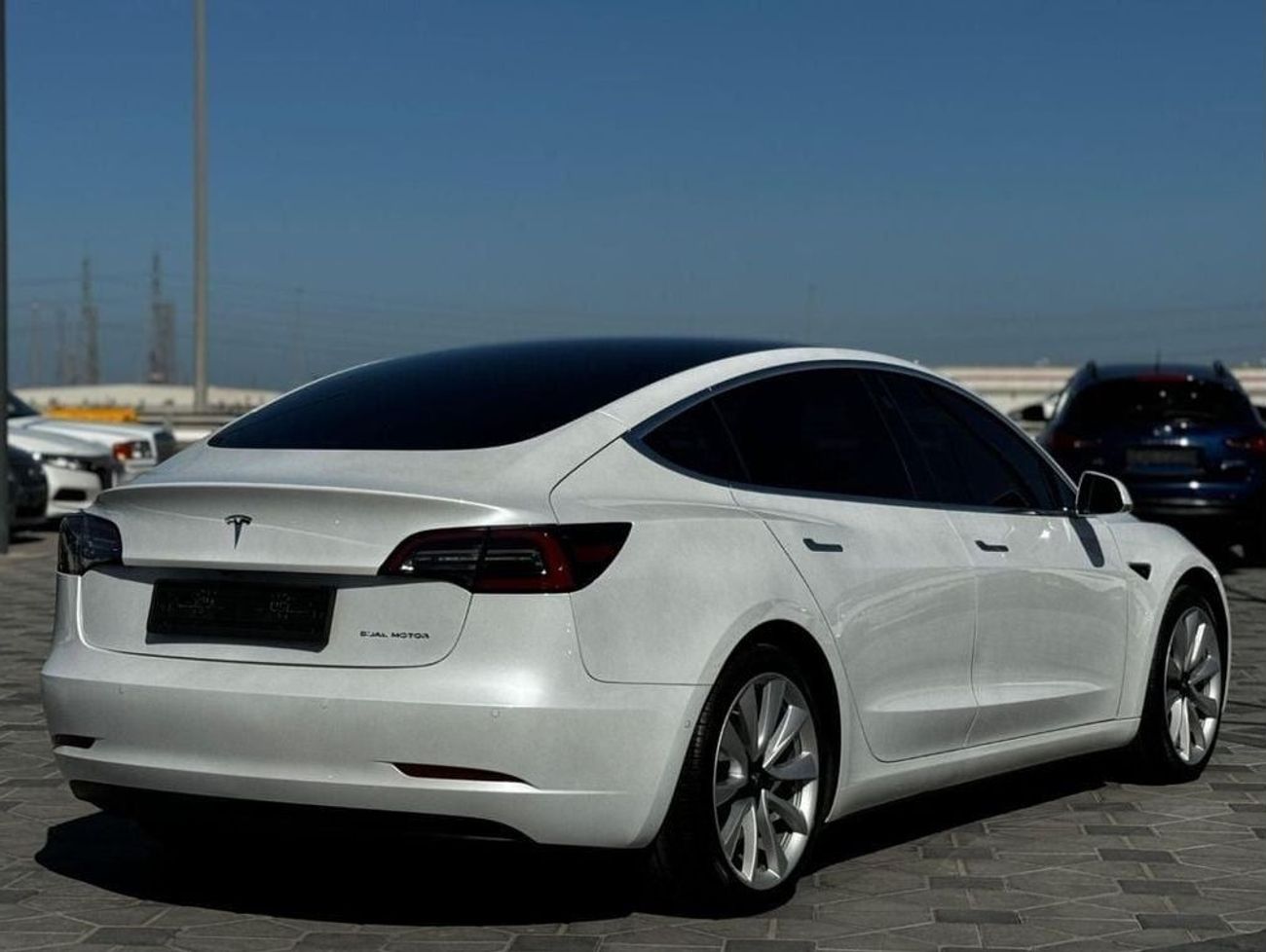 Tesla Model 3 LONG RANGE DUAL MOTOR