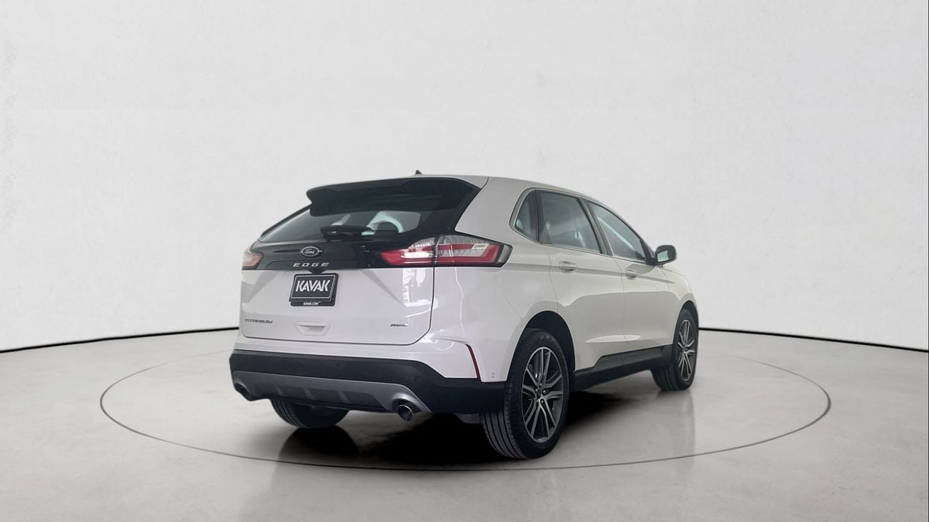 فورد إدج Titanium / Titanium Plus | شامل الضمان | 0 ﺪﻔﻋﺓ ﺃﻮﻟﻯ