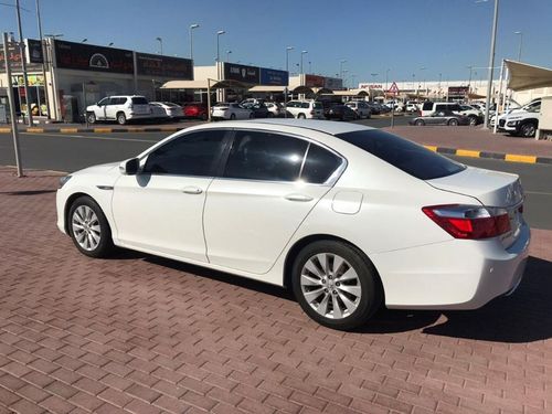 Honda Accord 2014 g cc sun roof accident free