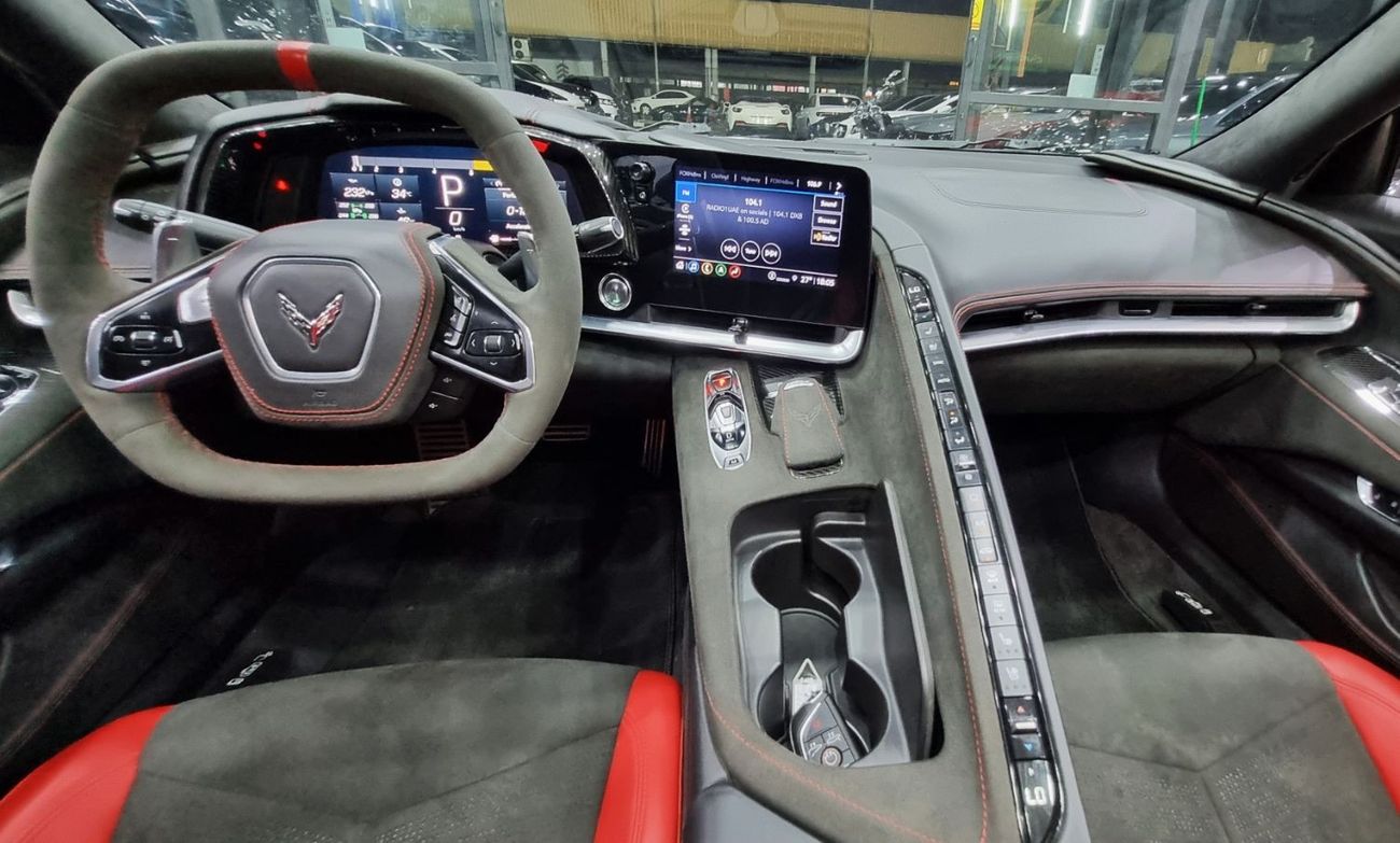 Chevrolet Corvette 3LT 6.2L (490 HP) Convertible 3LT CORVETTE 2022 IN IMMACULATE CONDITION WITH ONLY 22K KM FOR 315K AE
