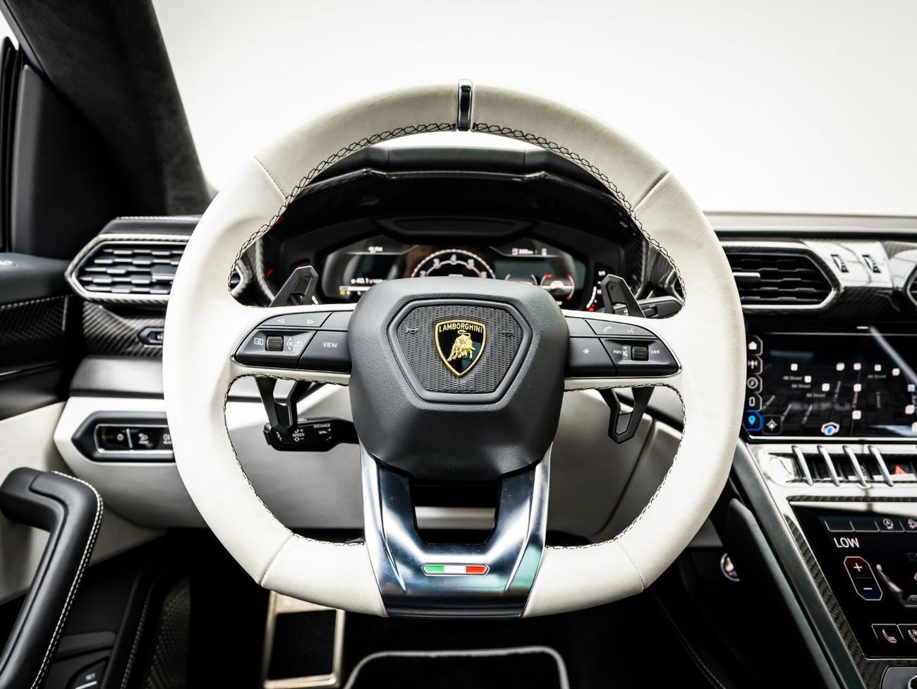 لامبورغيني اوروس S 4.0T V8