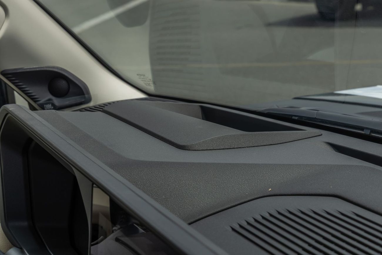 تويوتا برادو Toyota Prado VX-3 Petrol 2.4L 4WD - Black - 2025 (Export)