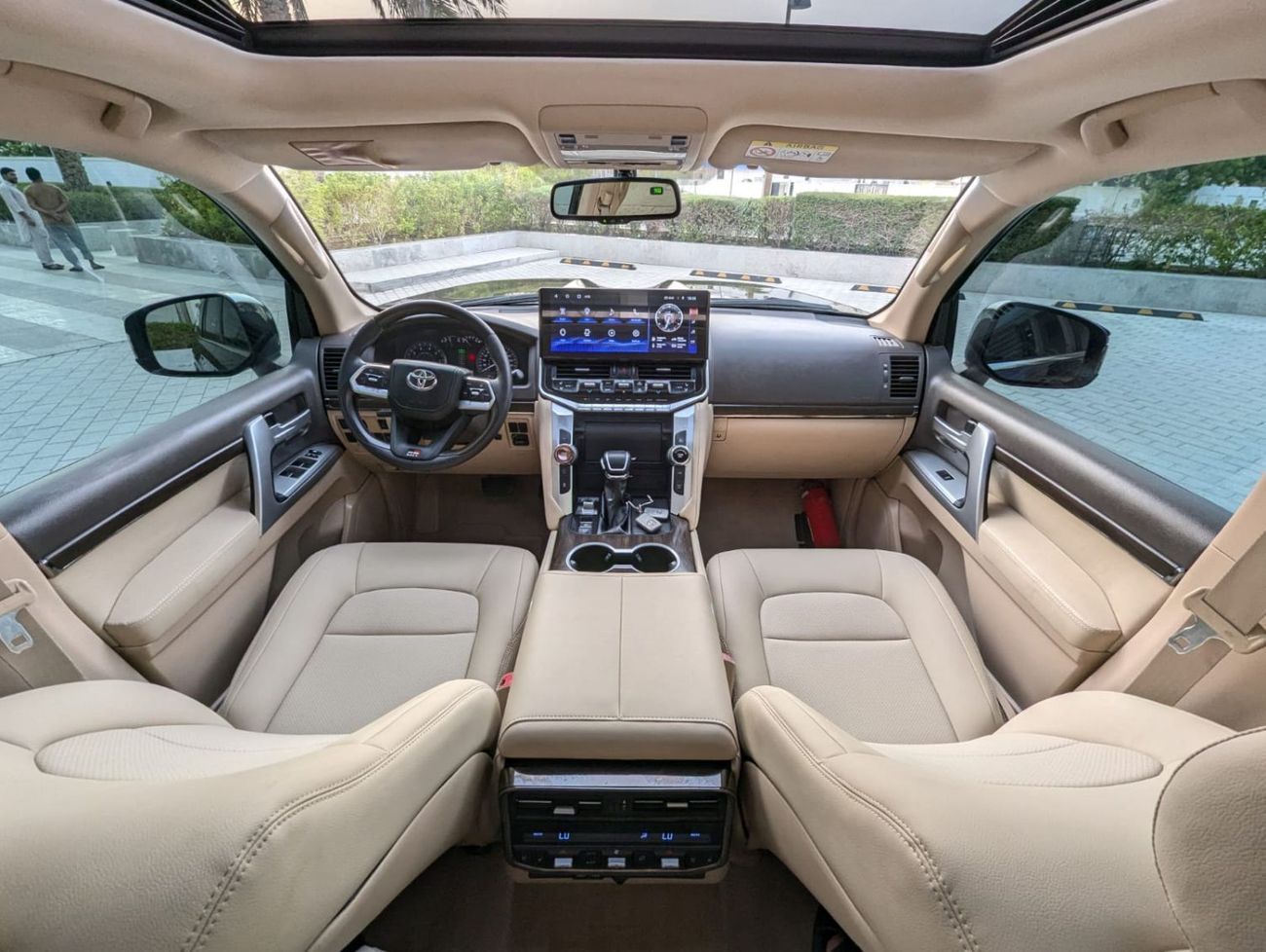 تويوتا لاند كروزر Toyota Landcruiser 2015 facelifted 2025 with interior and exterior v6 4.0L