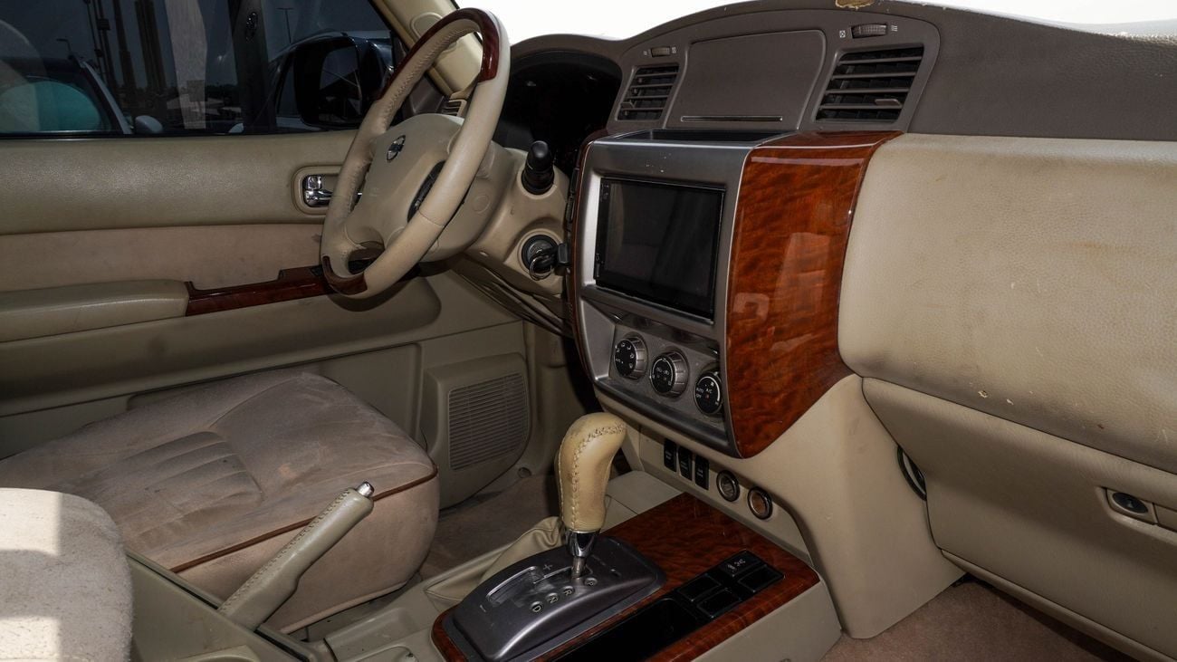 Nissan Patrol Super Safari