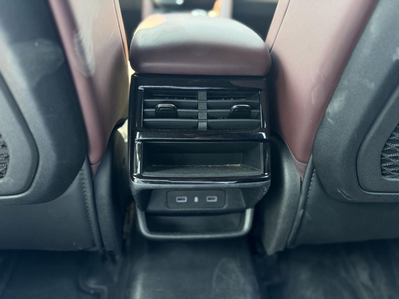 Geely Monjaro GEELY MONJARO 2024 2.0L GCC /AGMC  Agent Warranty