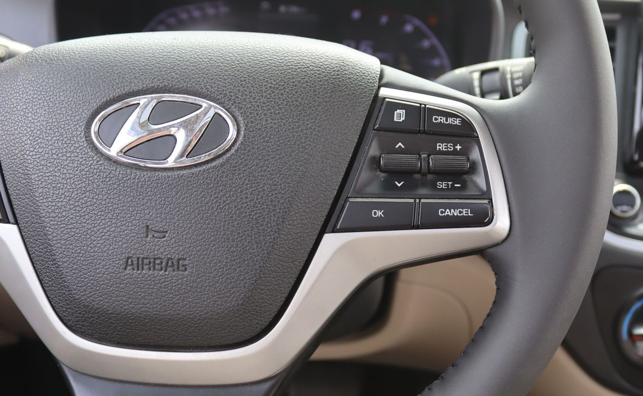 Hyundai Accent GLS 1.6L (138 HP) Sedan Hyundai Accent GCC 2022- in excellent condition with a1.6L engine, mileage 8