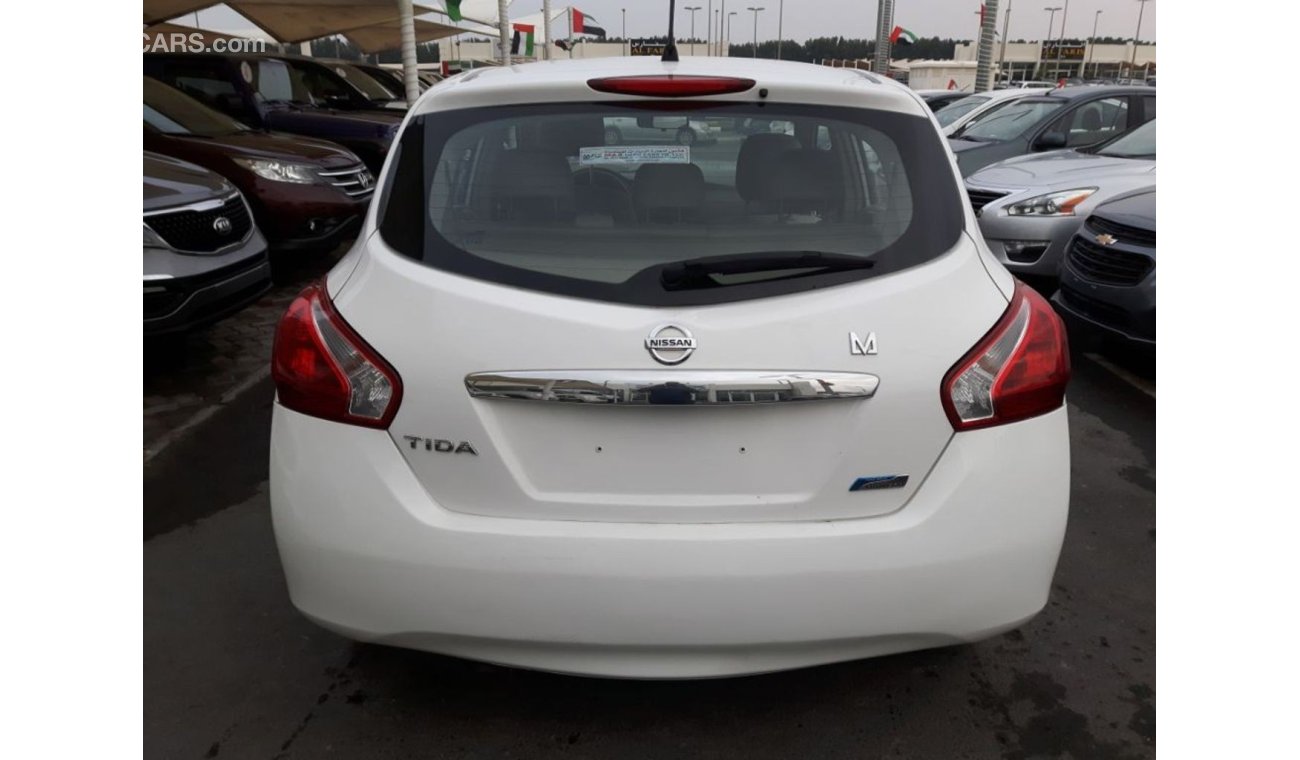 Nissan Tiida PURE DRIVE XTRONIC CTV