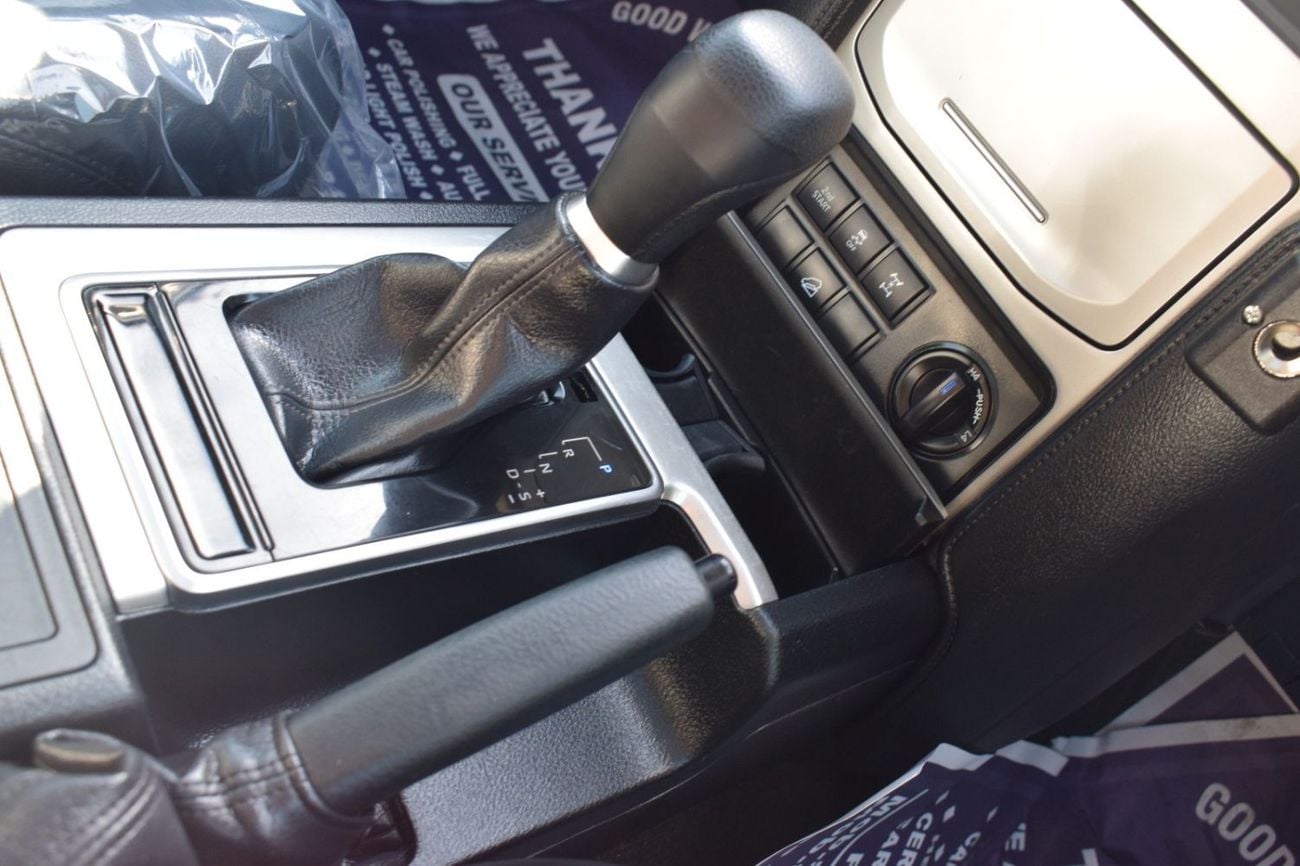 Toyota Prado diesel 2.8 liter ,right hand drive ,automatic gear ,only for export