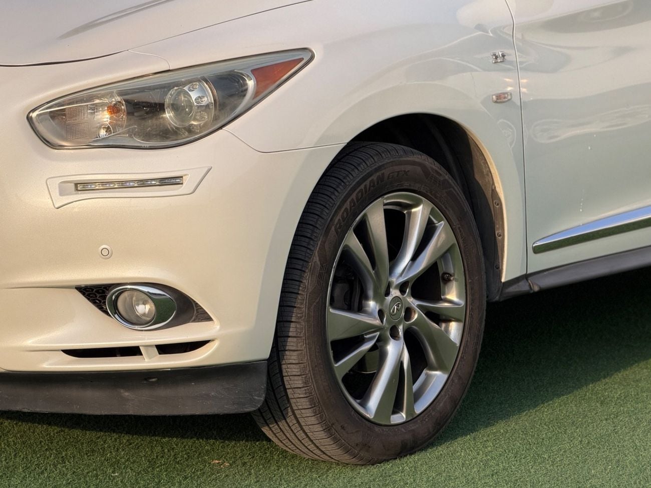 Infiniti QX60 PREMIUM