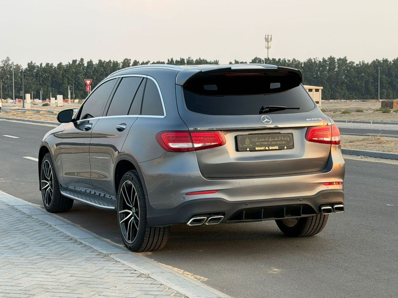 مرسيدس بنز GLC 300 Premium 2.0L