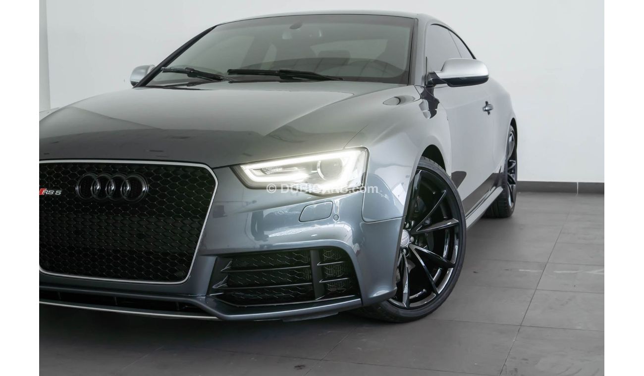 أودي RS5 2015 Audi RS5 Coupe 4.2L V8 / Full-Service History