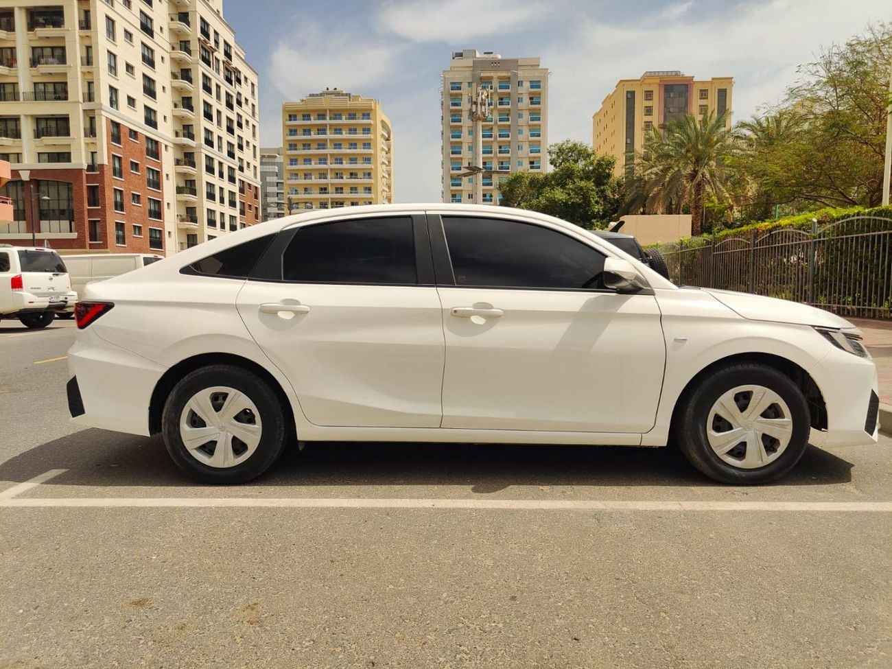 Toyota Yaris E