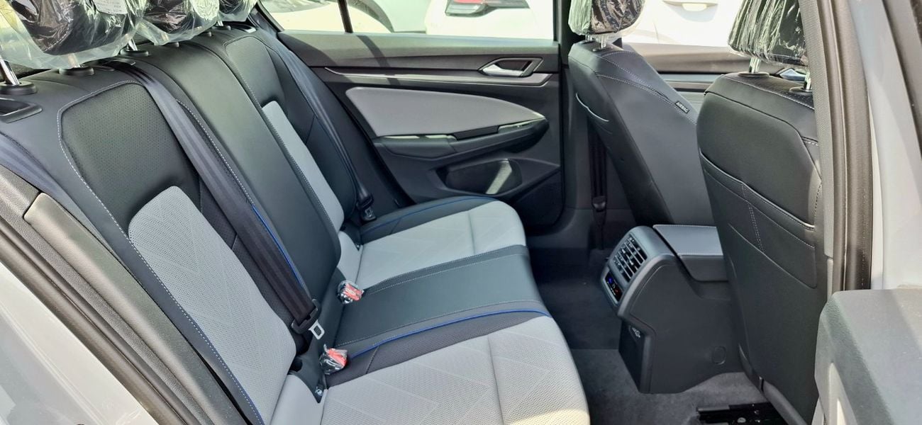 Volkswagen Golf golf r line 1.5l turbo 2025