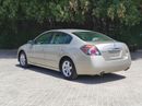Nissan Altima Nissan Altima 2009 Gcc V4 full automatic Frist owner