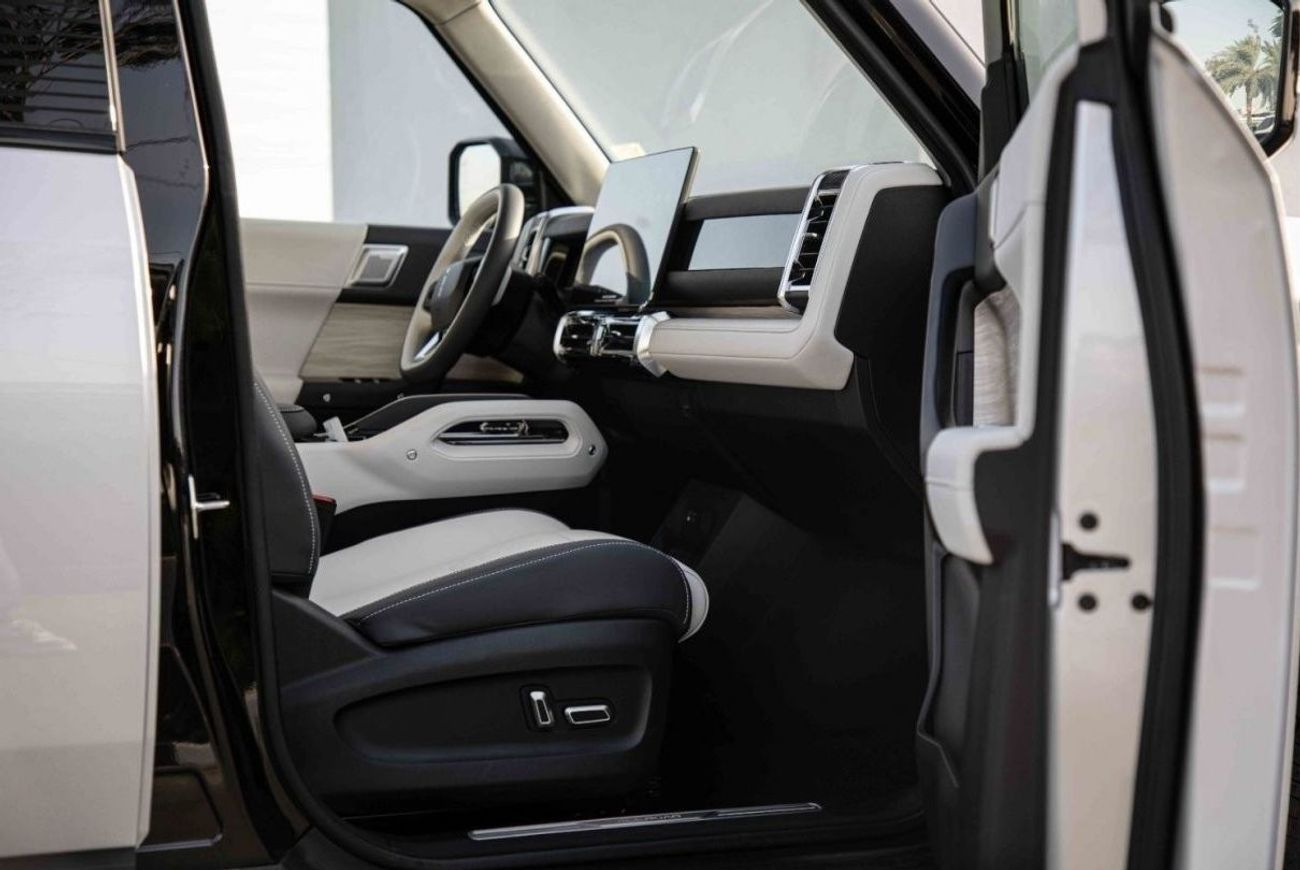 Chery iCar 03 2024 ICAR EQ3 V3 High Performance 4WD - Silver inside White | Export price