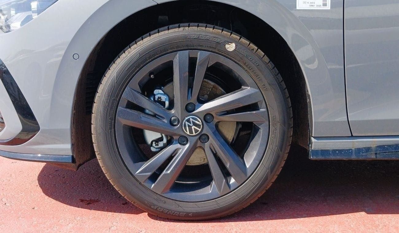 Volkswagen Golf Volkswagen Golf R Line 1.4L TSi Petrol 2024YM | Export Price