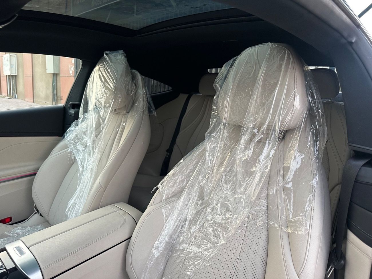 مرسيدس بنز CLE300 4MATIC
