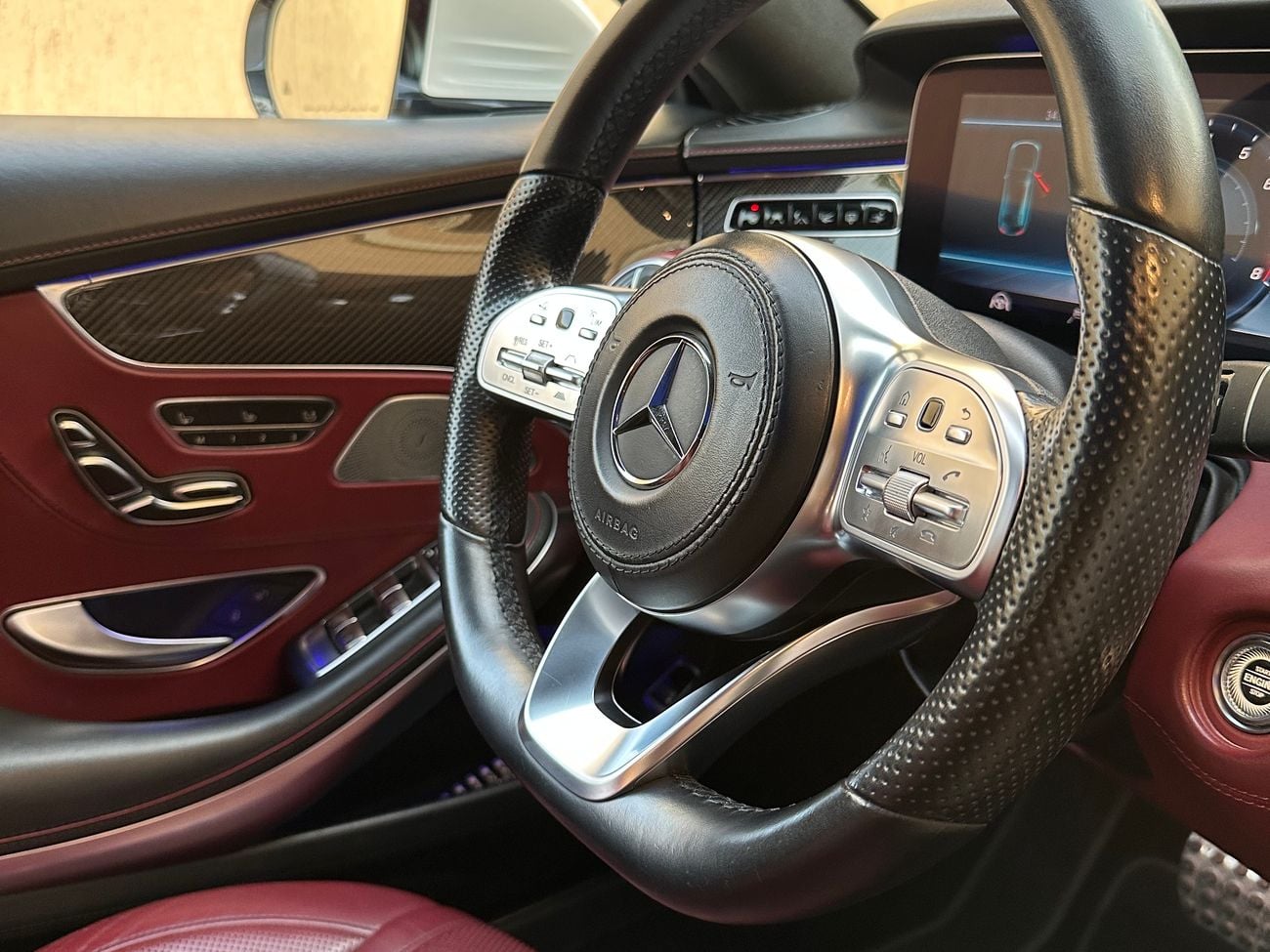 Mercedes Benz S560 EXCLUSIVE EDITION