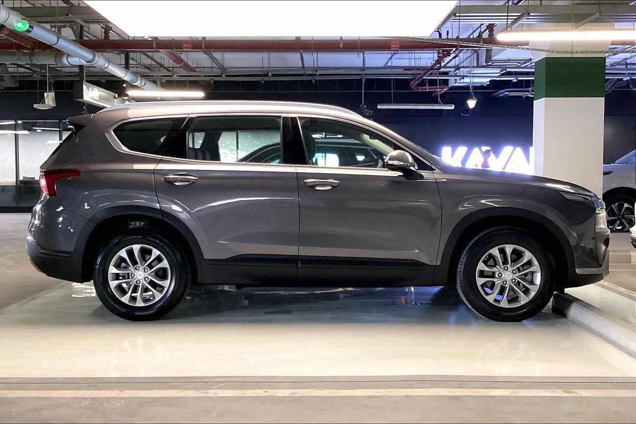 Hyundai Santa Fe Smart | National Day Celebration | Guaranteed Warranty | 0 Down Payment