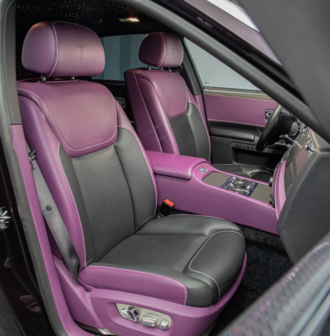 رولز رويس جوست Black Badge 6.6L