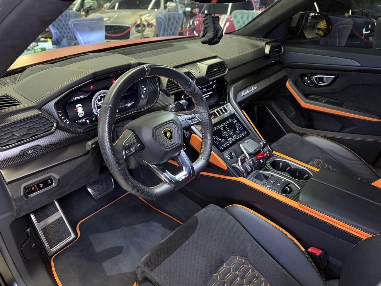 لامبورغيني اوروس STD 4.0T V8