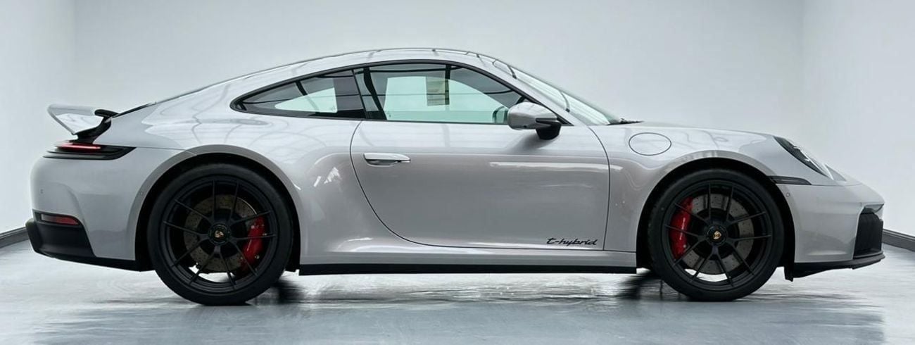 Porsche 911 2026 Porsche 911 Carrera GTS T-Hybrid, 2 Years Porsche Warranty, Excellent Condition, GCC