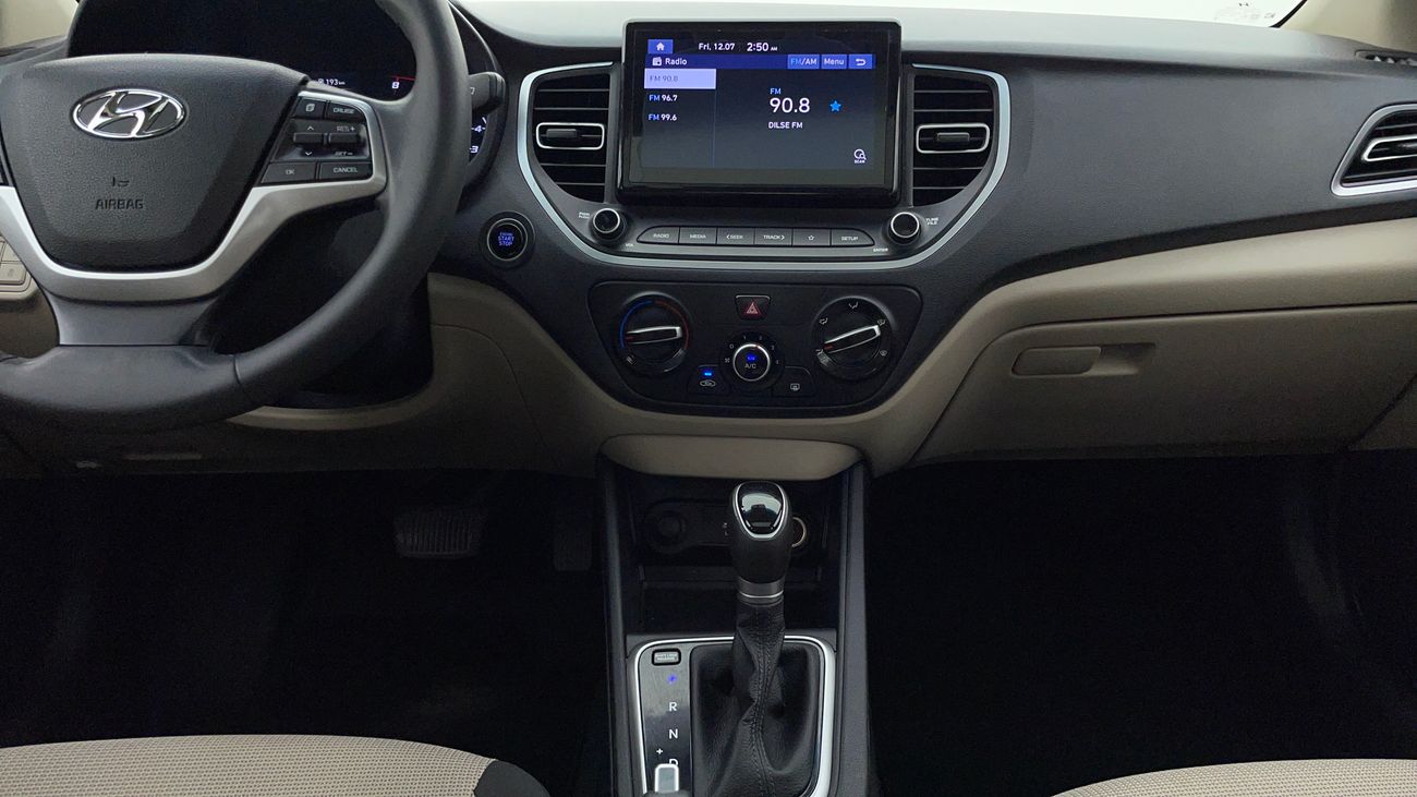 هيونداي أكسنت COMFORT 1.6 | بدون دفعة مقدمة | اختبار قيادة مجاني للمنزل