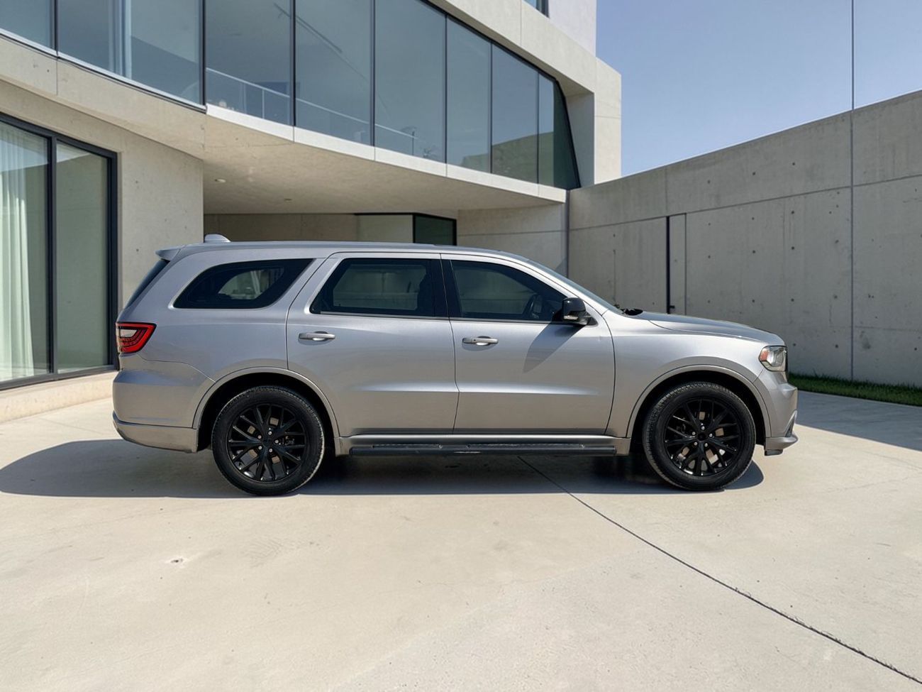 Dodge Durango Limited 3.6L (292 HP) DODGE DURANGO LIMITED | 3.6L V6 – 295 BHP | 2015 | GCC SPECS