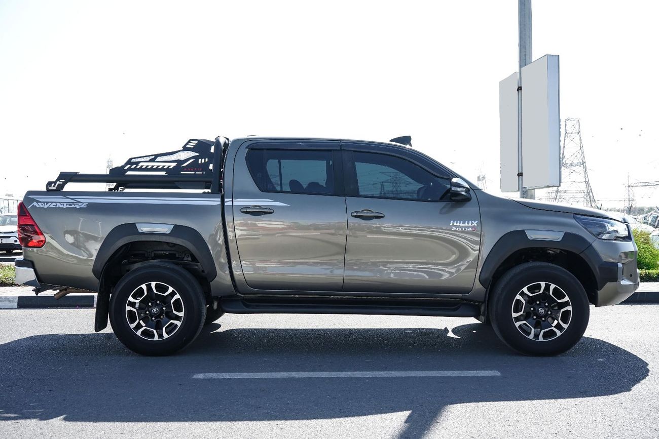 تويوتا هيلوكس The Toyota Hilux is a legendary, durable pickup truck known for its legendary toughness, off-road ca