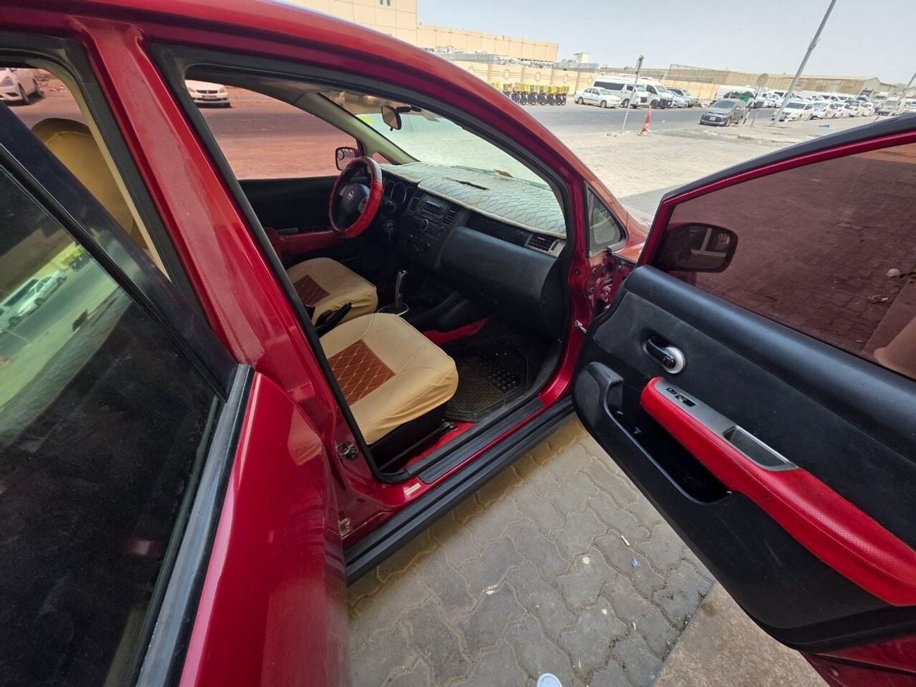 Nissan Versa S
