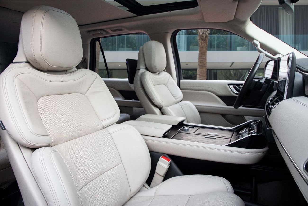 Lincoln Navigator Reserve | 3,133 P.M  | 0% Downpayment | Full Lincoln Service History (Al Tayer)