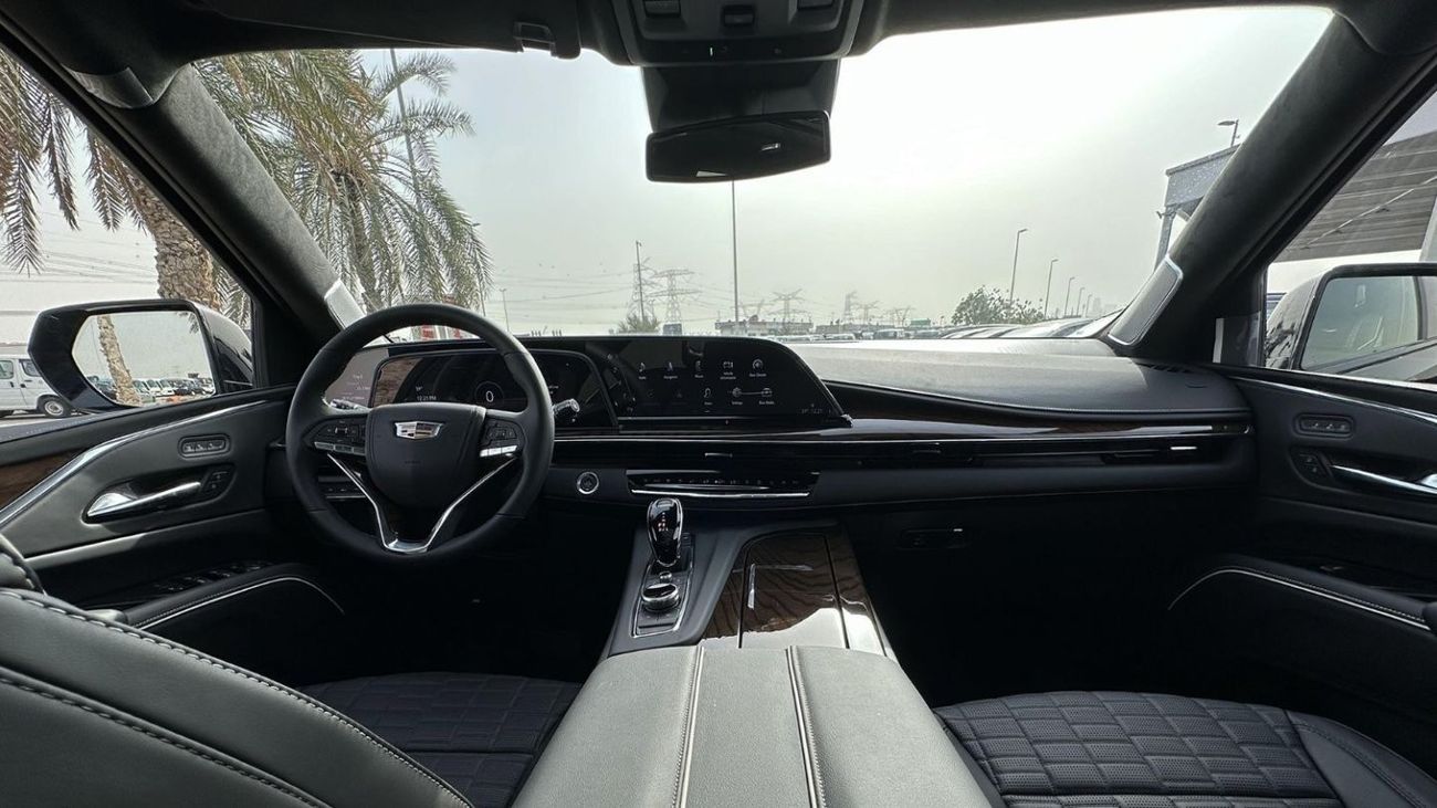 Cadillac Escalade Sport Platinum 6.2L V8 For Export