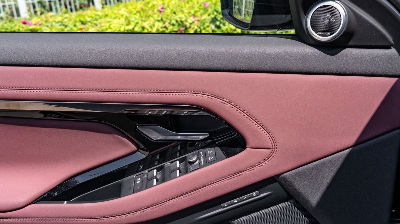 Land Rover Range Rover Evoque 2025 | RANGE ROVER EVOQUE 249PS PREMIUM HONOR