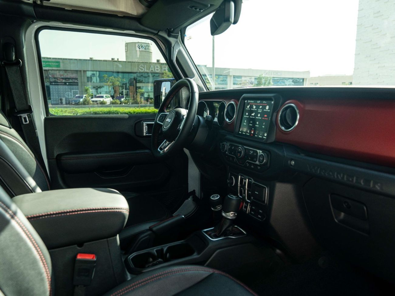 Jeep Wrangler AED 3,617 PM • RUBICON STAGE 3 OFF-ROAD MODS • ONLY 4,000 KM • OFFICIAL JEEP WARRANTY + SERVICE PLAN