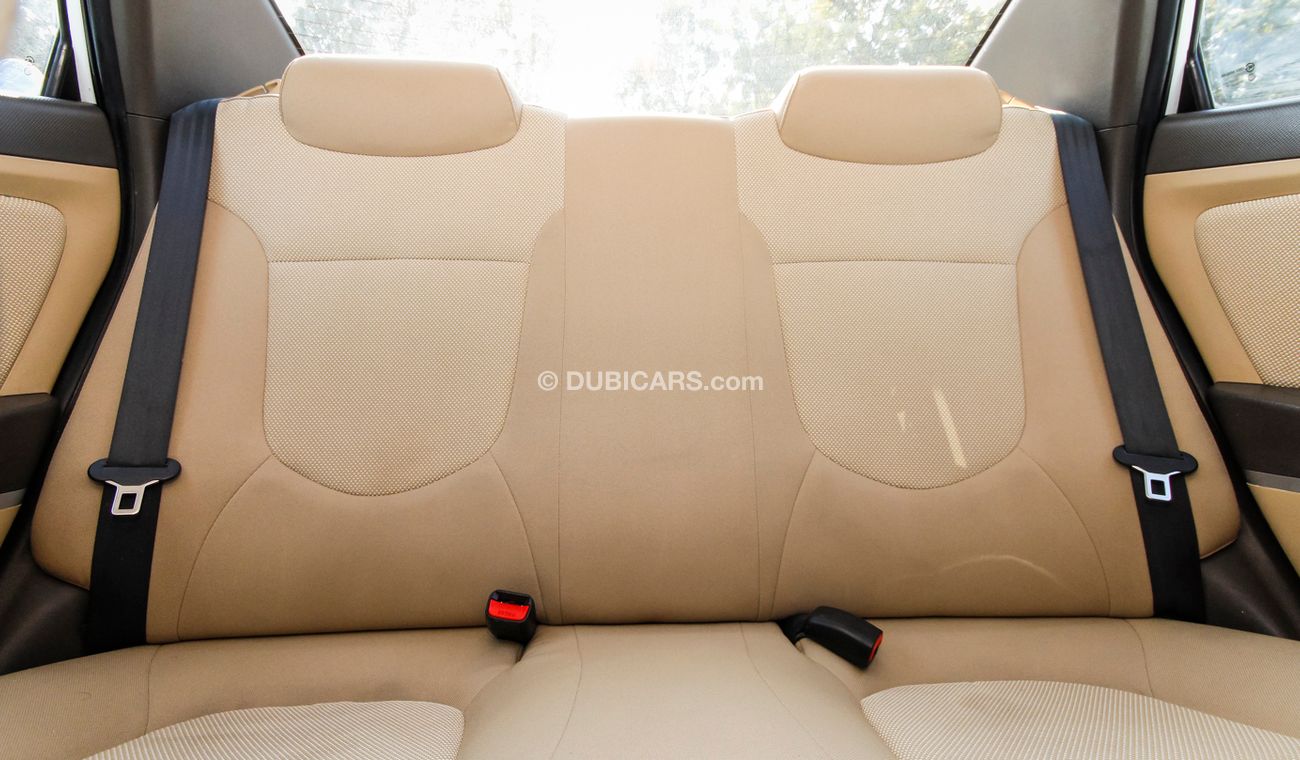 هيونداي أكسنت Blue 1.4