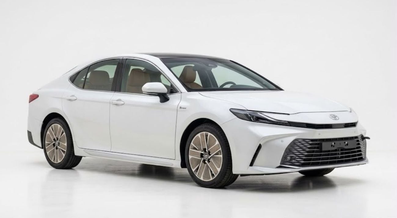 Toyota Camry LIMITED HEV 2.5HYBRID AT 2026 MEMORY SEATS PANORAMIC ROOF LEATHER SEATS