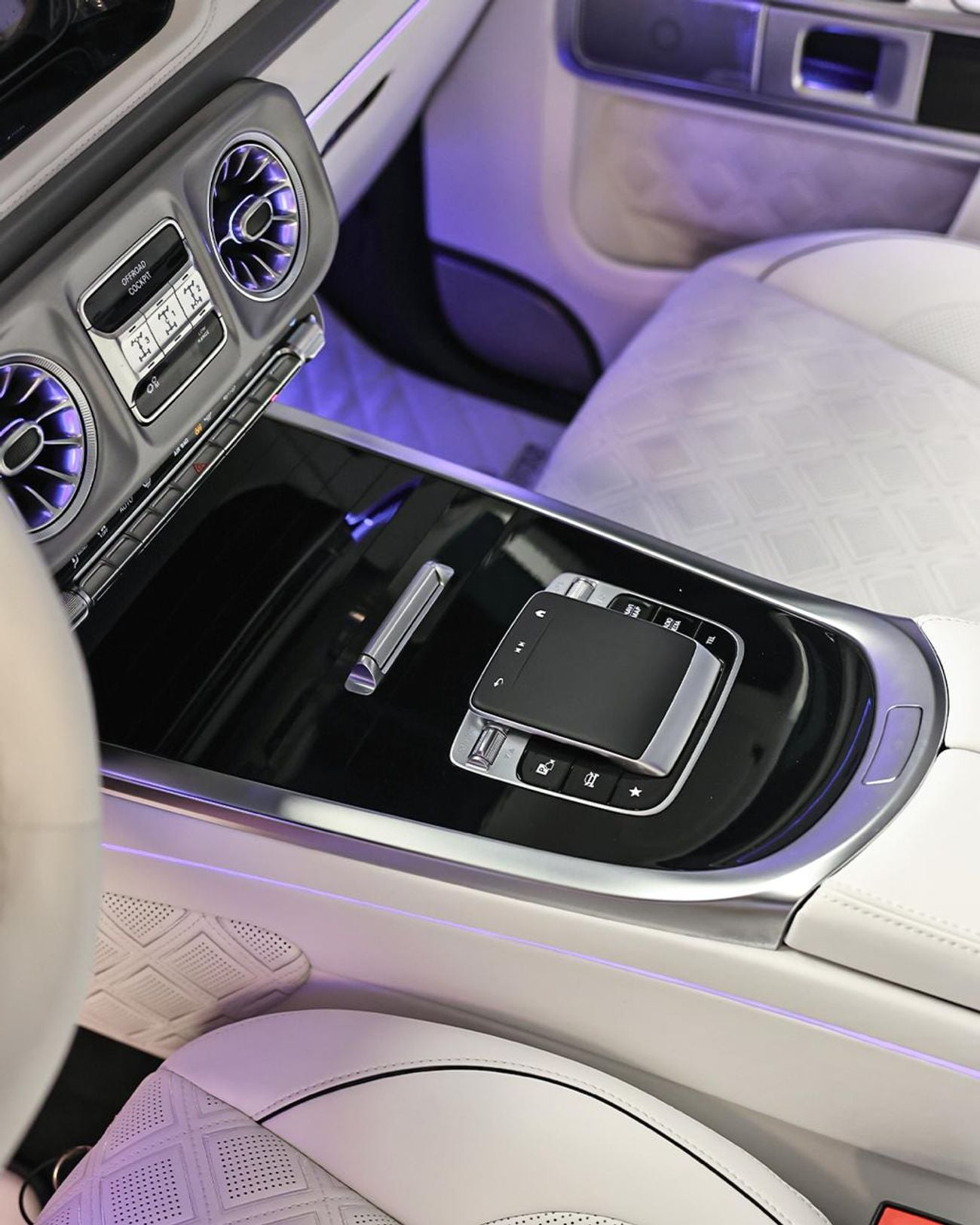 برابوس 800 - مرسيدس-AMG G 63 800 With VIP Seats