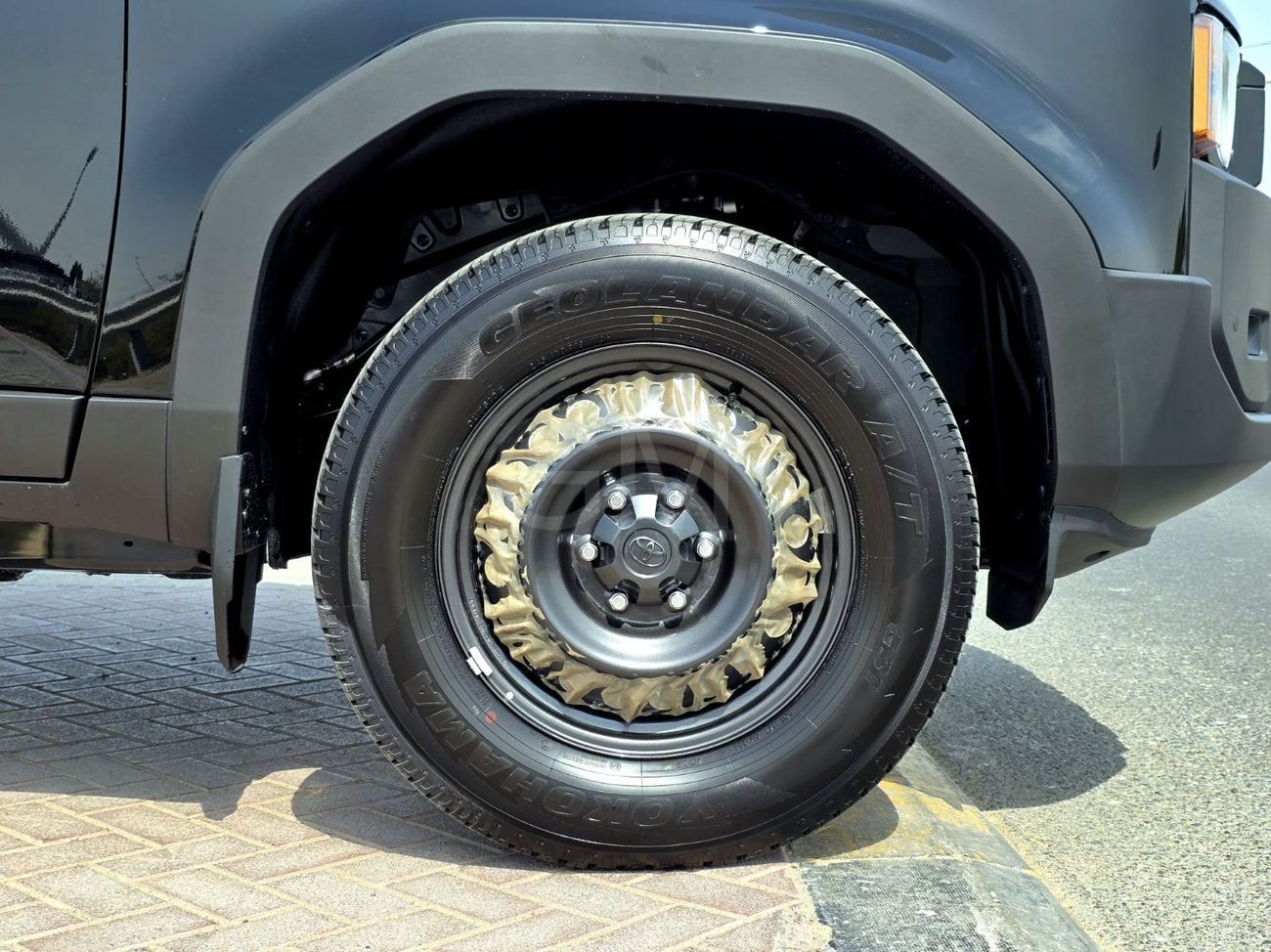 Toyota Prado TOYOTA PRADO PETROL 2.4T - URBAN - E - FULLY BASIC - 2025 MODEL - BLACK INSIDE BLACK - OMANI