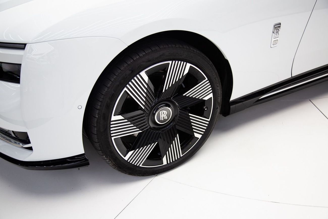 Rolls-Royce Spectre Coupe