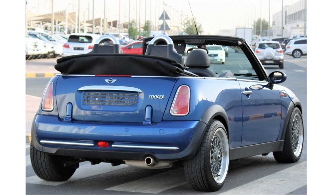 Mini Cooper Cabrio Mini Cooper Cutter 2008 GCC 1600 CC in excellent condition without accidents, very clean from inside