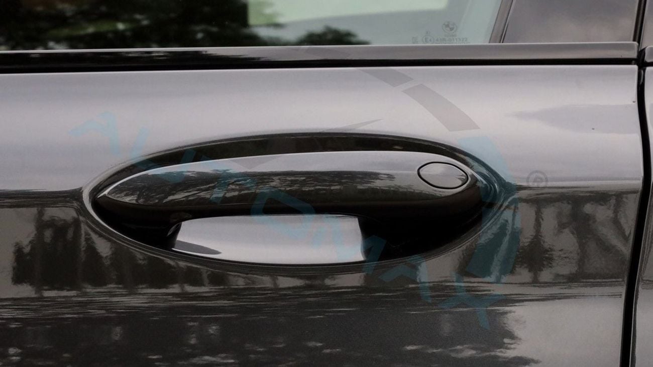 بي أم دبليو X4M xDrive 30i 2.0T GCC 2025 0Km With 2 Years Warranty & 3 Years Service @Official Dealer