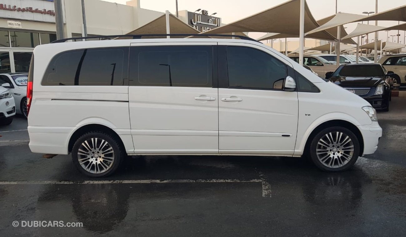 Mercedes-Benz Viano Mercedes Benz Viano model 2015 GCC one owner prefect condition full option