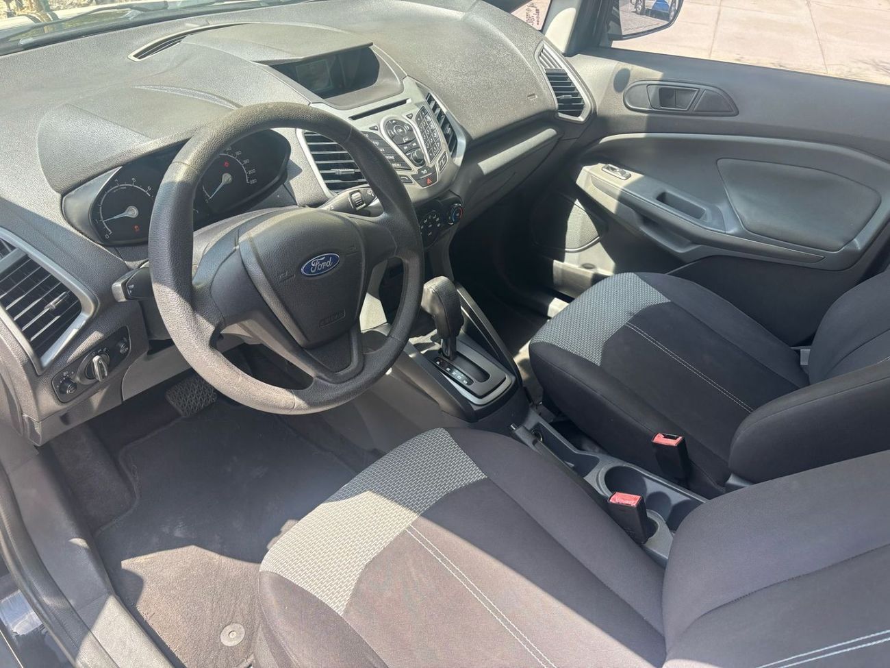 فورد ايكو سبورت GCC LOW KMS LIKE NEW