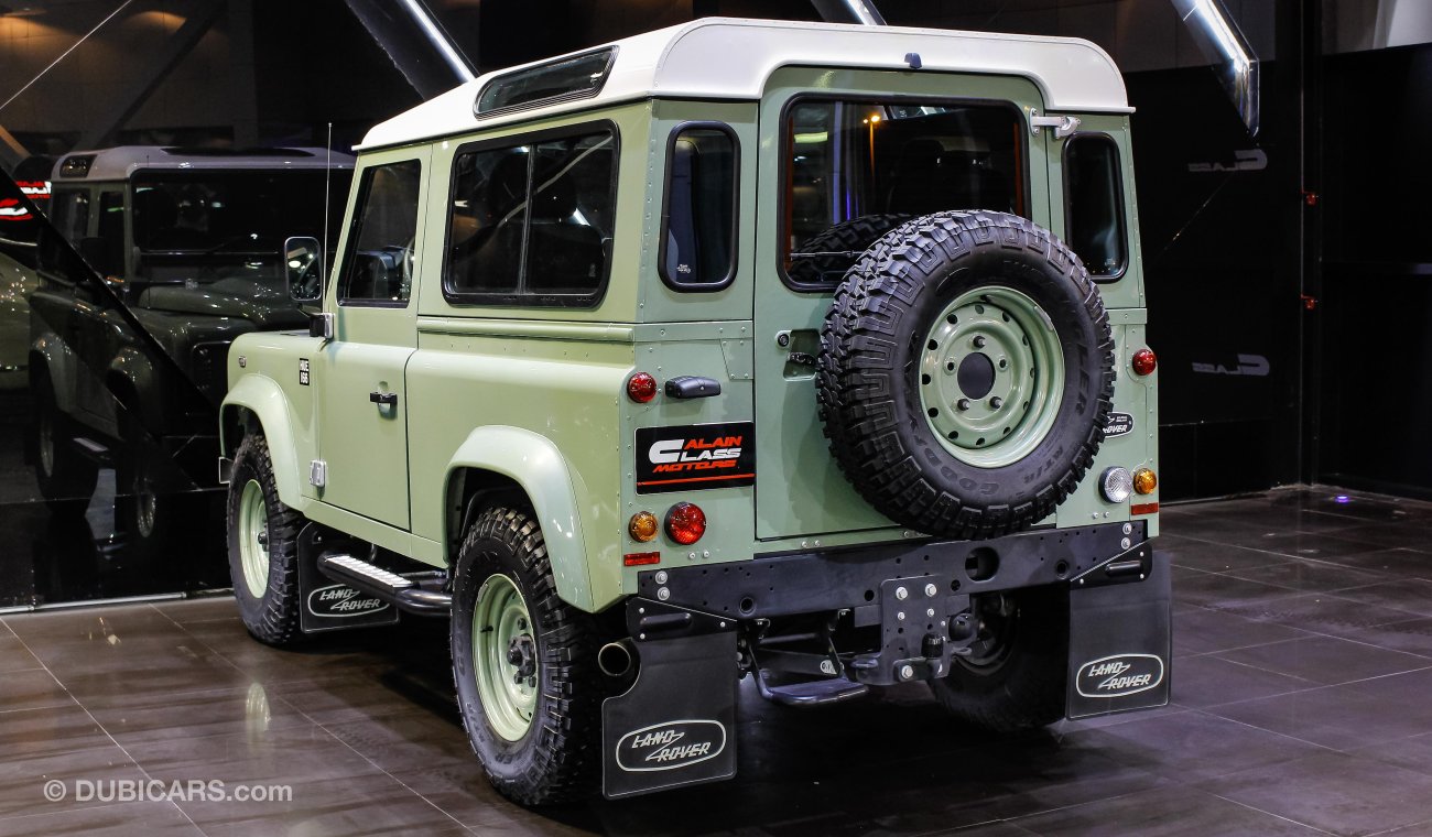 Land Rover Defender Heritage Edition