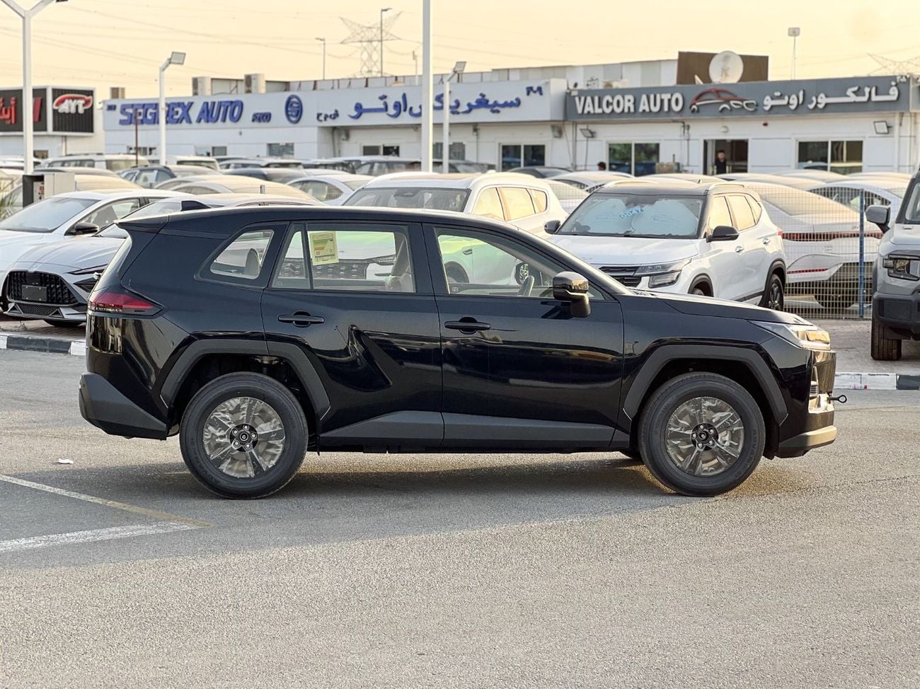 تويوتا راف ٤ EXPORT ONLY - TOYOTA RAV4 2.0L LE