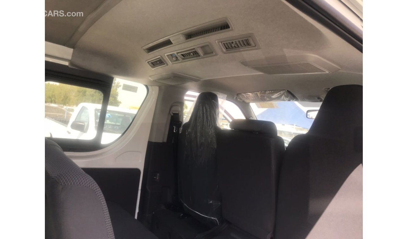 Toyota Hiace 15 seat