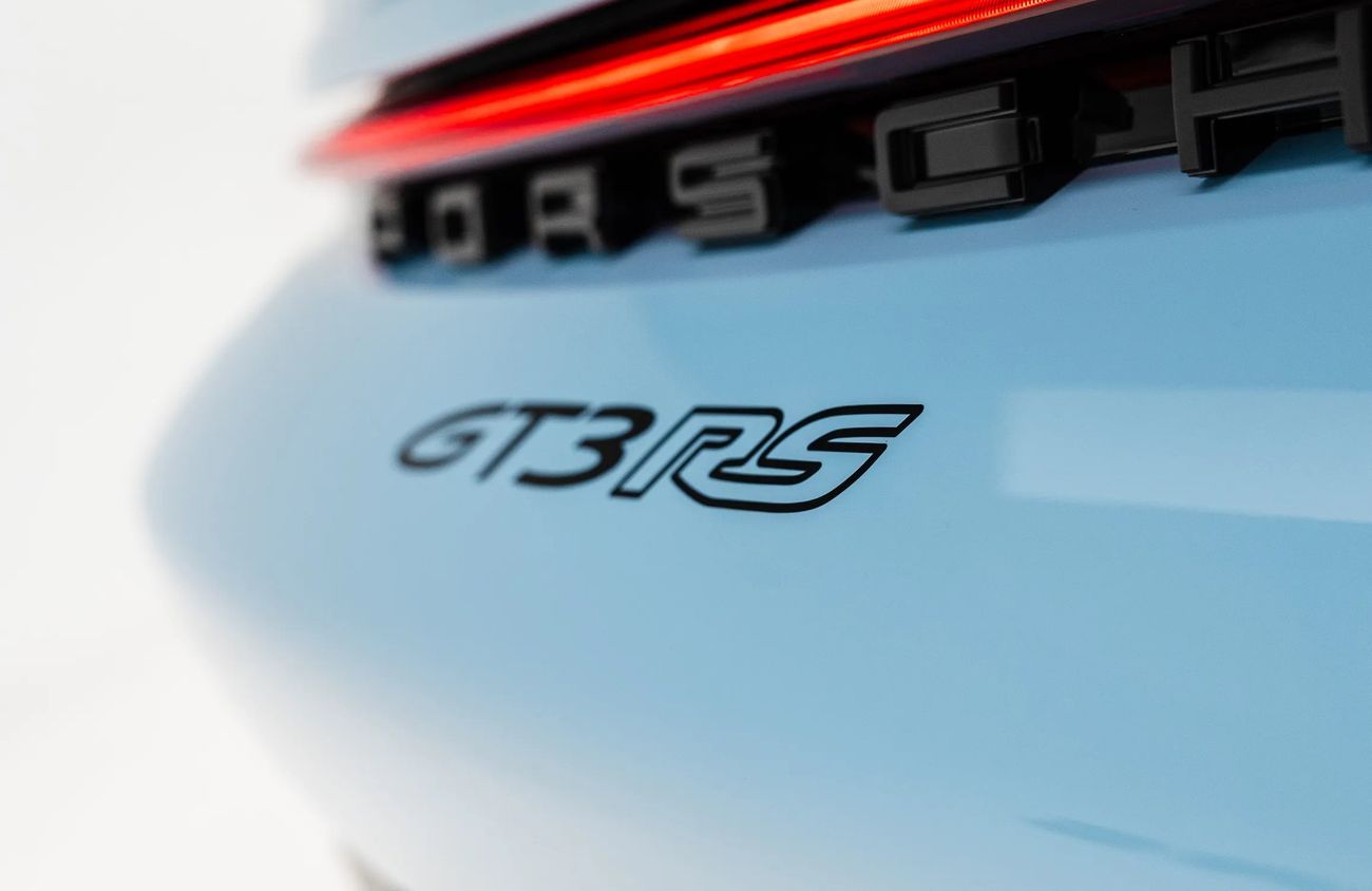 Porsche 911 4.0L F-6 Naturally Aspirated Engine